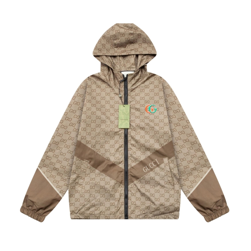 G*u*i coats